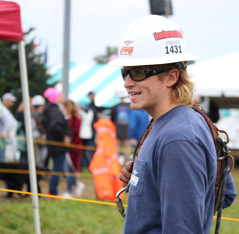 lineman rodeo winner