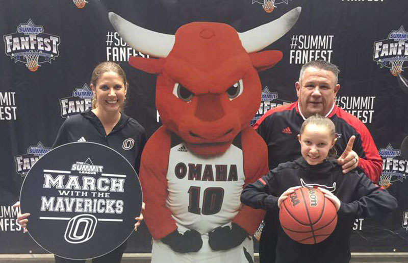 Vlasek Family-UNO Mavericks